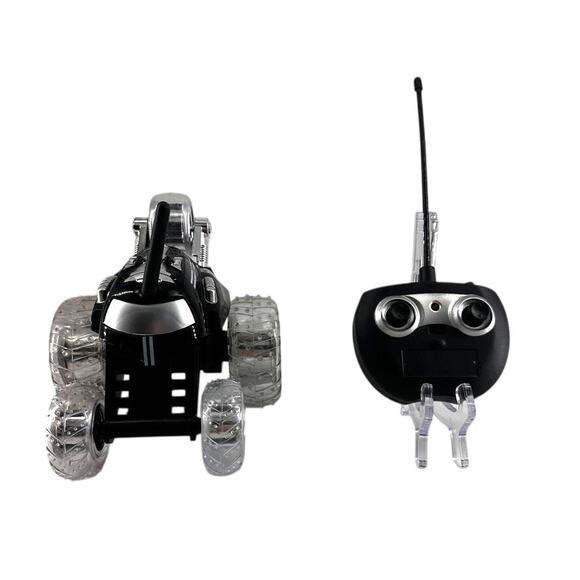 Sharper Image RC Stunt Car w/ Remote – Model 59343A20118 – MerchSource 2020 - Picture 1 of 3